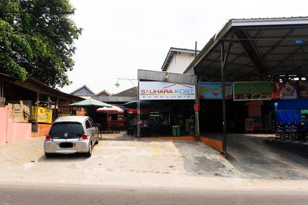 View Depan Salihara Kost & Food Court